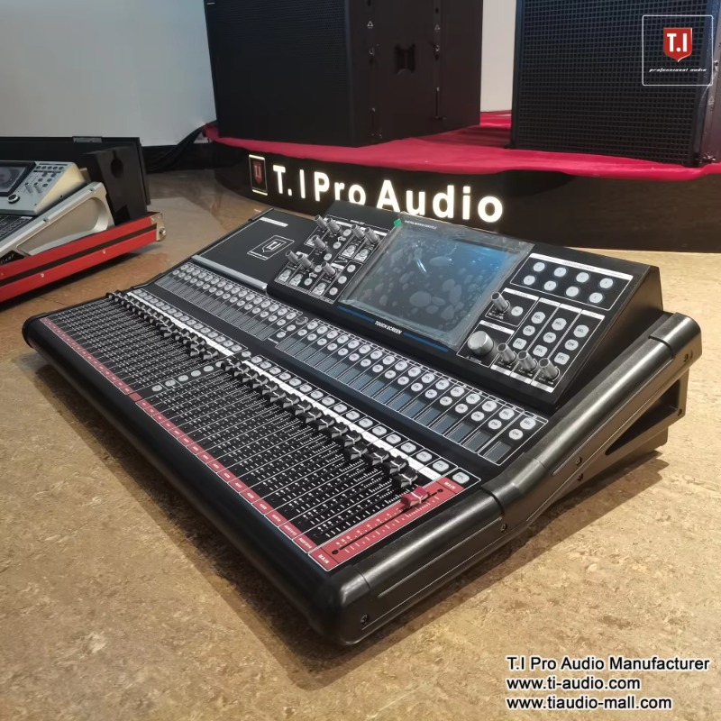 32 Channel Digital Mixer Conso - Audio Music Live review and price